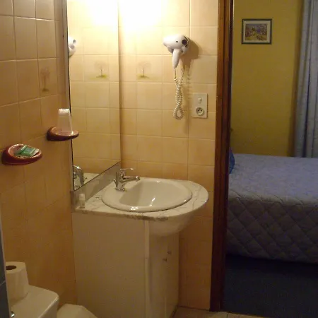 Restaurant Anglade Отель Le Nayrac